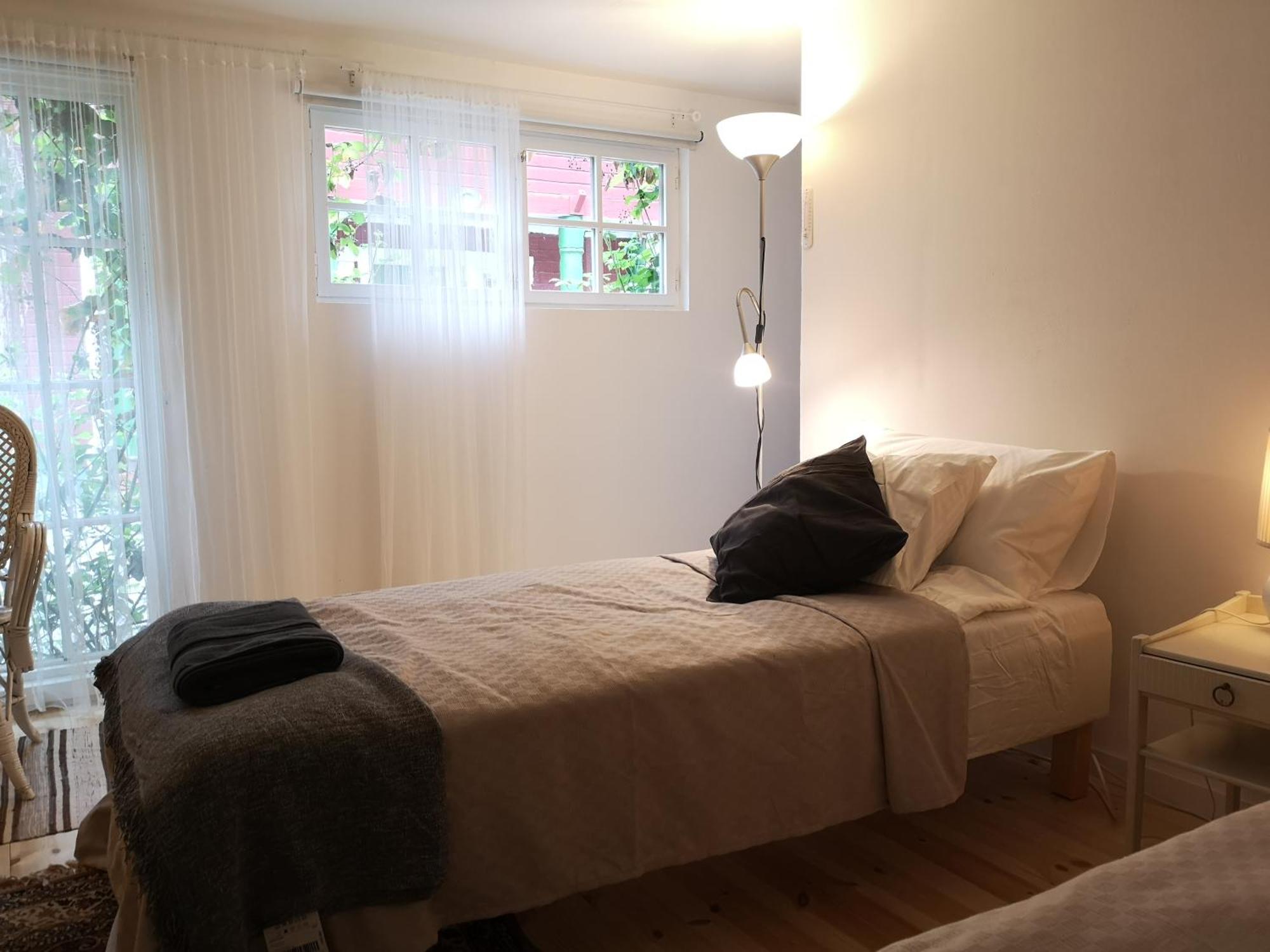 ناكا Stockholm B&B Cottage المظهر الخارجي الصورة
