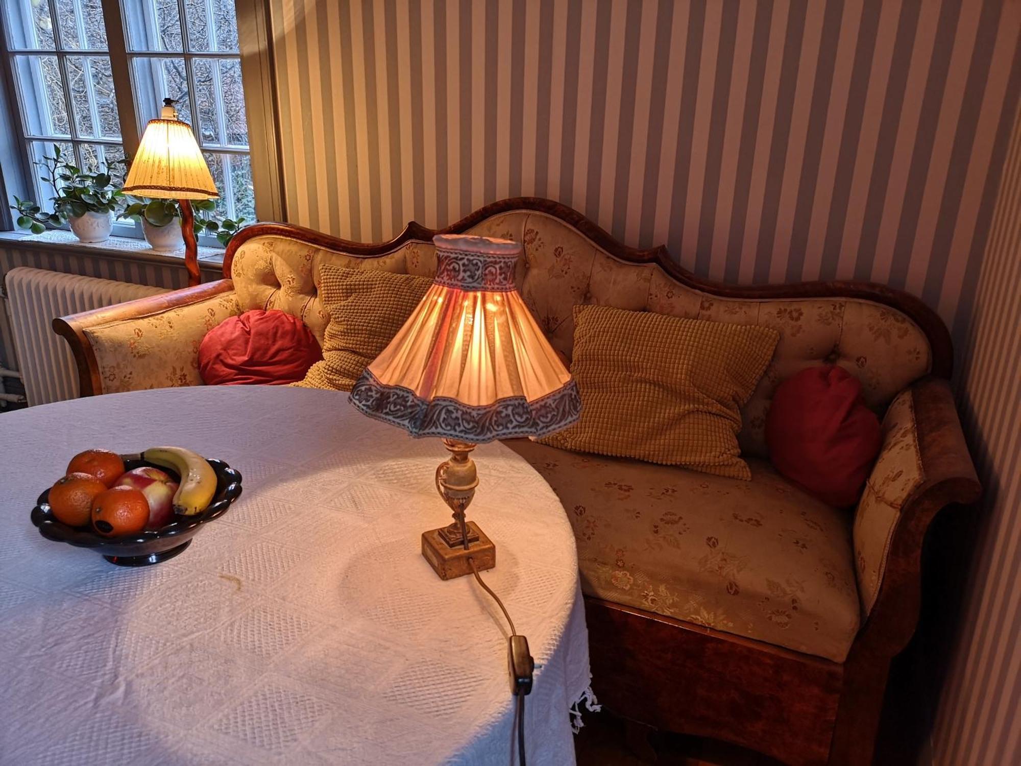 ناكا Stockholm B&B Cottage الغرفة الصورة