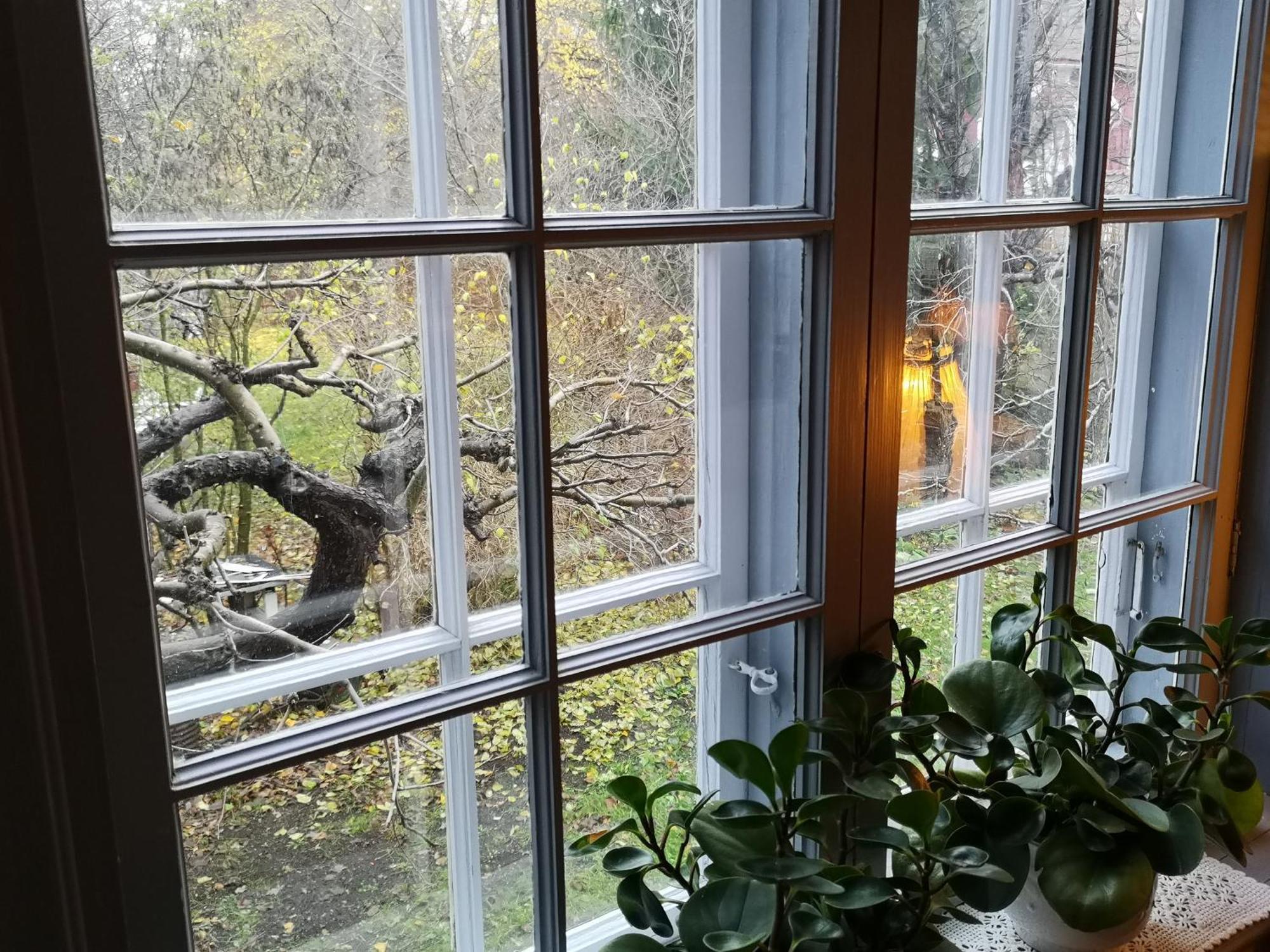 ناكا Stockholm B&B Cottage الغرفة الصورة
